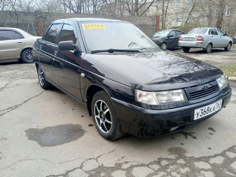 Продам автомобиль, ваз 2110, 2006 год, в отличном состоянии вложений не требует, двигатель коробка в идеале, по ходовой части без нареканий, пробег 210 тыс. км, с документами полный порядок г. мариуполь цена 215 000 торг на бак бензина. +79494970350 - фотография - 3