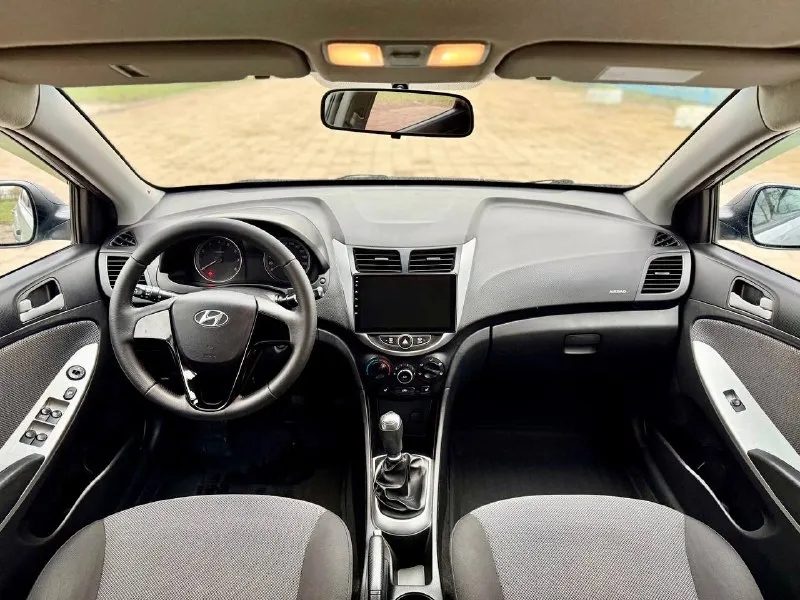 🇰🇵 hyundai solaris 💰цена: 770 000р 🏢город: мариуполь 📅год выпуска: 2013 🧾пробег: 113 026 км. ⚙️двигатель: 1.6 ⛽топливо: бензин ⚙️кпп: механика 📞 телефон: +7-949-727-41-51 +7-949-551-91-52 +7-989-263-55-56 💾 описание: - фотография - 7