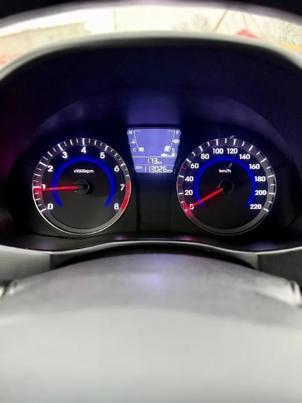 🇰🇵 hyundai solaris 💰цена: 770 000р 🏢город: мариуполь 📅год выпуска: 2013 🧾пробег: 113 026 км. ⚙️двигатель: 1.6 ⛽топливо: бензин ⚙️кпп: механика 📞 телефон: +7-949-727-41-51 +7-949-551-91-52 +7-989-263-55-56 💾 описание: - фотография - 9