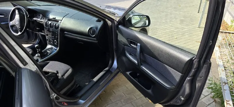 Продам mazda6 год выпуска: 2006 год объем двигателя: 1.8л автомобиль в хорошем состоянии, обслужен, новая подвеска, резина, аккумулятор, хорошая музыка цена 450 тыс. р тел. +79496847362 - фотография - 3