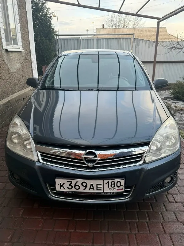 Продам opel astra h 2008 г. в. 3 владельца. 1.6 бензин мкпп. 190000 км. пробег. авто в хорошем состо... - фотография