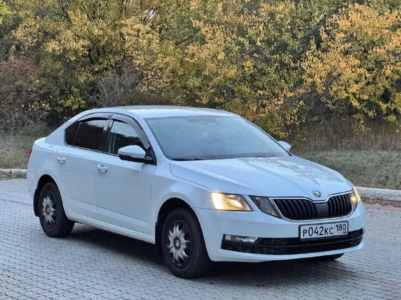 Skoda octavia а7 рестайл 2018год пробег 187 500 км 1.6 коробка автомат айсин кондиционер ходовка в и... - фотография