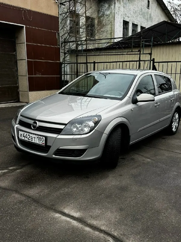 Автор: продам opel астра h 1,6 (без теплообменника) 2005 год, механика официал, не пригон второй хоз... - фотография