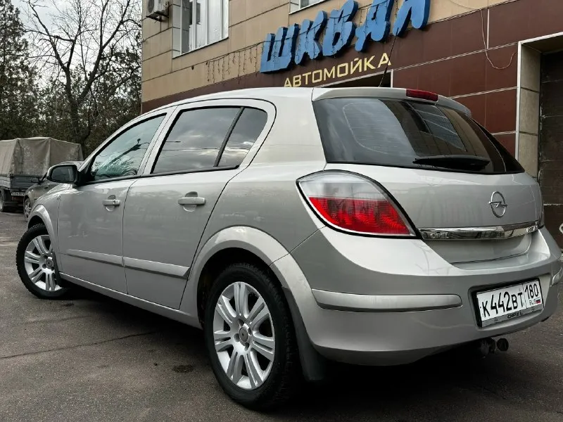 Автор: продам opel астра h 1,6 (без теплообменника) 2005 год, механика официал, не пригон второй хозяин за весь период установлено евро4, вписан в техпаспорт без дтп 2 ключа, мультилок цена 500 000, торг донецк переоформление +7949-345-18-15.. !!!наш телеграм канал [ бесплатное размещение за репост!!! правила сообщества [ мы в мах [ [ 📞 звоните: +7(949)3451815 - фотография - 3