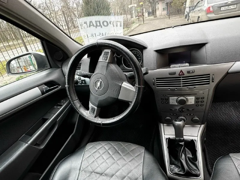 Автор: продам opel астра h 1,6 (без теплообменника) 2005 год, механика официал, не пригон второй хозяин за весь период установлено евро4, вписан в техпаспорт без дтп 2 ключа, мультилок цена 500 000, торг донецк переоформление +7949-345-18-15.. !!!наш телеграм канал [ бесплатное размещение за репост!!! правила сообщества [ мы в мах [ [ 📞 звоните: +7(949)3451815 - фотография - 8