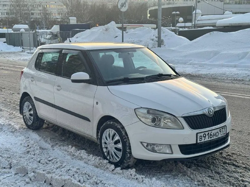 Skoda fabia 2010 год,1.4 86 сил,530000,торг, петровский район +79498905868 📲 tg: кирилл 📞 звоните: +... - фотография