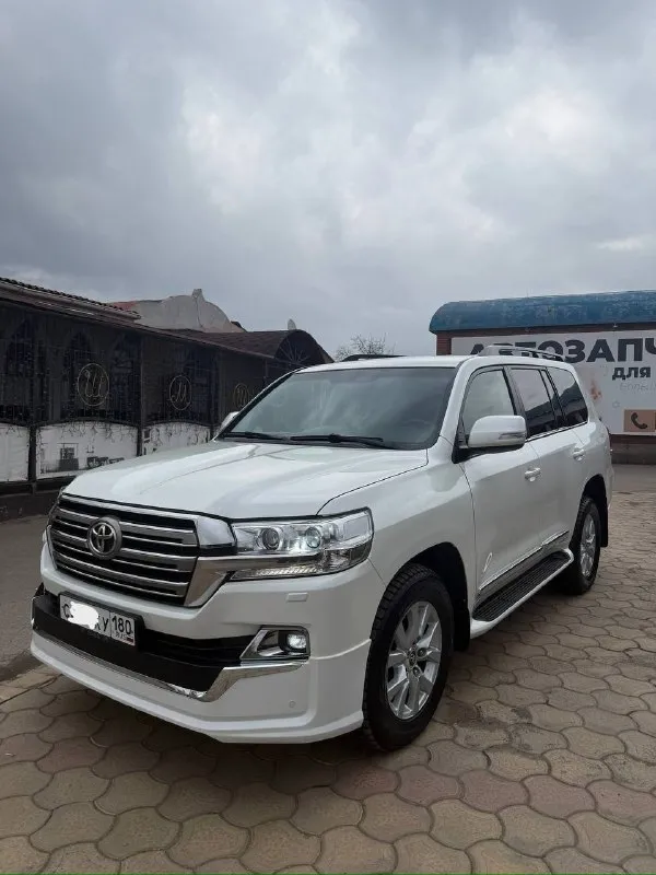 Toyota land cruiser 200 рестайлинг год выпуска 2016 двигатель 4 5 пробег 180 тысяч км идеальное сост... - фотография