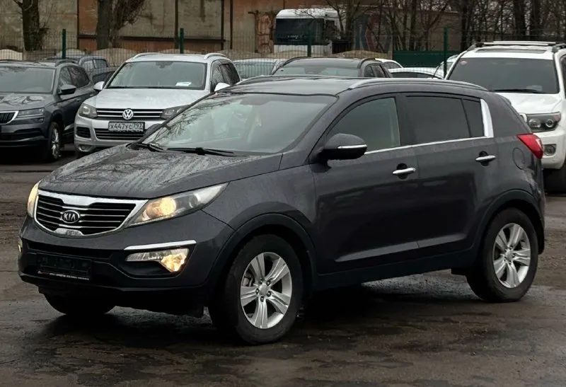 Продам
Kia sportage
2011
2.0
Aisin
Авто в хорошем состоянии, стоит хорошая летняя резина yokohama, ходовка обслужена, работа двигателя и коробки без нареканий, классический надежный японский автомат.
Замена масла двигателя каждые 6 тысяч км, два ключа. Хорошая комплектация с климатом и подогревами, также парктроники.
Цена: 1.290.000
Обращаться по номеру телефона
+79494330000
+79493485992
Либо по адресу г. Шахтерск ул. Ленина 2 - фотография - 3
