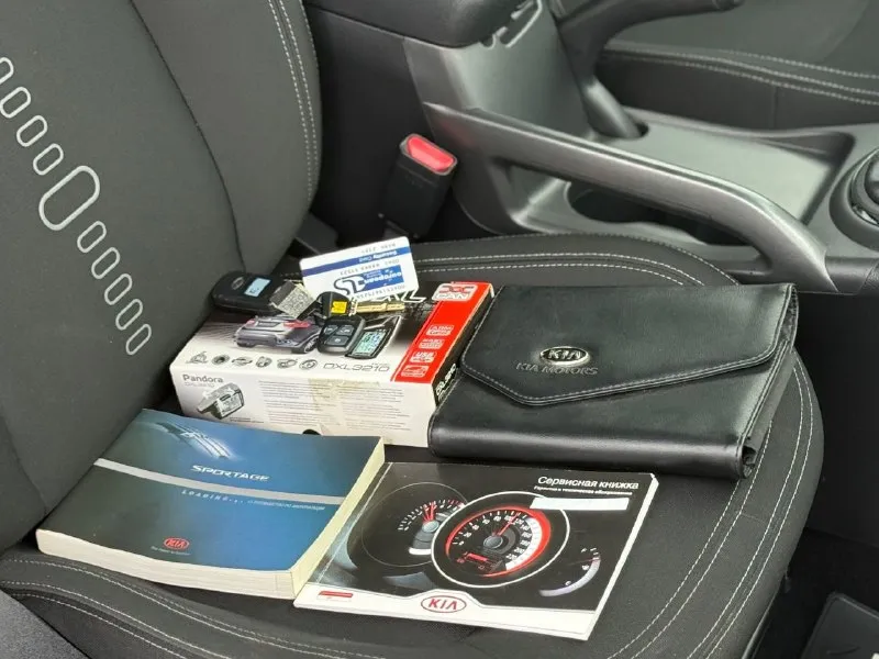 Продам kia sportage
1 Владелец. Без дтп!
Родной окрас.
Год:2013
Цена:1.300.000₽
Торг при осмотре!
Привод:передний
Родной пробег:170.000км
Коробка:механика
: 2Л бензин.
1 Владелец с автосалона, пробег подтвержденный, сервисные книжки, все чеки по обслуживанию есть, кузов без единого крашеного элемента, весь в заводском окрасе, без гнили и ржавчины, мотор работает отлично как на холодную, так и на горячую, не цокатит, не стучит, все отлично, вложений не каких не требует обсолютно.
Комплектация: мульти руль, 4 эл. Стеклоподемника, подогревы всех сидений, двух зонный климат контроль, помощь при подъёме, датчик света и дождя, штатная музыка с блютузом, парктроники, сигнализация пандора. Резина зима лето.
По запросу отправлю видео обзор.
По вопросам звоните.
Номер:
+79495895440 +7 949 594-15-39
На обоих номерах тг. И max
Тг. @avto_dnr123
📞 Звоните: +7(949)5895440 - фотография - 9