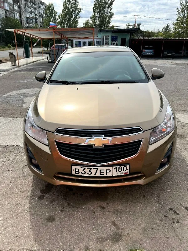Продам chevrolet круз 2013 год 1.8 акпп, пробег 162 000 тыс, цена 800 тыс !!! Машина ухоженная, по технике без нареканий, вид имеет! Кому нужна хорошая хозяйская машина обращайтесь! Комплектация: двигатель 1.8, коробка автомат, 4 стеклоподъёмника, кондиционер, мультируль, подогрев сидений, обогрев зеркал, обогрев заднего стекла, abs, 6 подушек безопасности, 6 динамиков, музыка звучит достойно! Обращаться по номеру телефона +79493840327, машина не перекуп, я хозяин !
📞 Звоните: +7(949)3840327 - фотография - 4