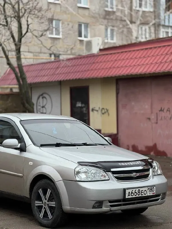 Автор: продам chevrolet lacetti 2011 года выпуска. Состояние кузова на 5/5, без рыжиков. Дно в идеальном состоянии двигатель 1.4, едет бодро, масло не берет. Коробка работает идеально, все передачи на месте. Комплектация: 2 стеклоподъемника, кондиционер, abs, усилитель руля. Состояние салона на 4/5, после химчистки. Печка жарит. На автомобиле стоят r15 литые диски, на новой зимней резине. В комплекте отдаем запаску. Из недавних работ по авто было: двигатель полностью переуплотнен ( прокладка гбц, прокладка клапанной крышки, сальники рв, кв, сальники клапанов ) все прокладки выхлопной системы, гофра, подушки двигателя, кулиса, установлен хороший свет. Цена: 360.000₽, + ( адекватный торг ). Автомобиль находится в енакиево +79495119799.. !!!наш телеграм канал [ бесплатное размещение за репост!!! Правила сообщества [ мы в мах [ [
📞 Звоните: +7(949)5119799 - фотография - 5