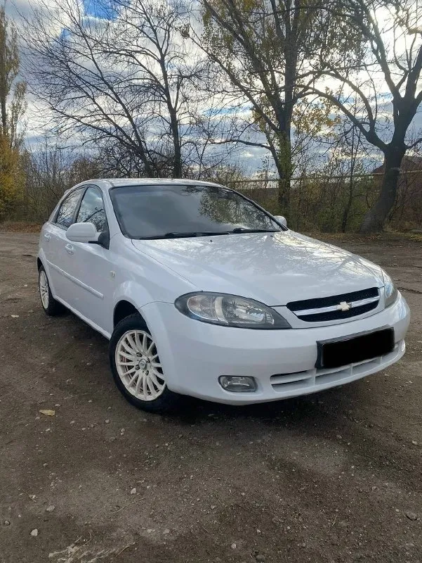 Продам chevrolet лачети 2006г. Объём 1.6л в хорошем состоянии. Летняя резина новая. Учёт 180. Макеевка. +79493413057 анастасия.
📞 Звоните: +7(949)3413057 - фотография - 4