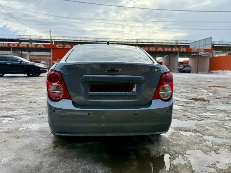 Chevrolet aveo t300 2015 г. В. * год покупки декабрь 2014 г. * поколение 2014-2020 * пробег 160 000 тыс. * владельцев по птс 2 * не битый * модификация 1.6 ат ( 115 л. С) * коробка автомат * бензин 92 * передний привод * комплектация комфорт * сигнализация starlaine chevrolet aveo t300, декабрь, 2014 г. Покупался для себя. Вложений не требует, сел и поехал. Своевременная замена масла и то. Стоят свежие тормозные колодки и диски. По подвеске всё отлично (не гремит, не стучит) лакокрасочное покрытие идеальное. Днище в отличном состоянии. Замена масла в акпп на 155 тыс. Бережное использование автомобиля. * авто в собственности 5 лет (с апреля 2021 г. ). Без запретов и ограничений. Чистая. * очень комфортная и шустрая. * комплектация: магнитола с картплей, видео-регистратор, автозапуском старлайн с приложением и брелком. Авто можно завести и проследить он-лайн через приложение. * чистый, ухоженный салон, в машине не курили. Сиденья не продавлены) * очень экономный расход бен
📞 Звоните: +7(949)6647784 - фотография - 4