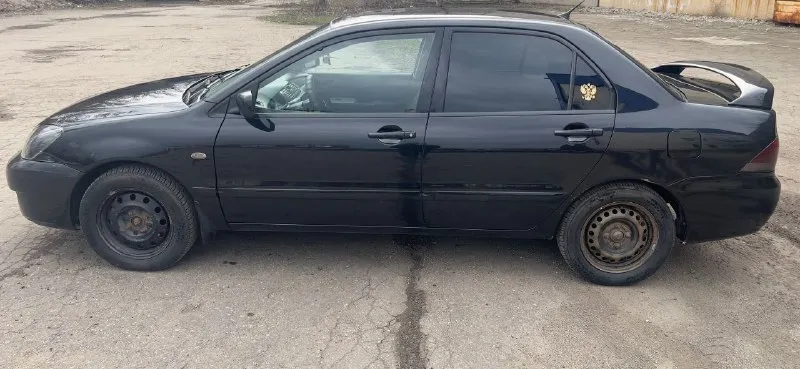 Продам mitsubishi lancer 9, 1.6 мт. 2007г. Пробег-240.000. Донецк, днр
Машина в хорошем состоянии. Донецк, днр
Двигатель работает хорошо, не троит, тяга отличная. Есть небольшие дефекты на кузове, дно не гнилое и без ржавчин. Коробка работает без нареканий. Салон в хорошем, ухоженном состоянии. Я третий хозяин.
Комплектация: с кондиционером, стеклоподъемниками, подогрев сидений, сигнализация, установлен андройд беспроводной аррlе саrрlаy, аndrоid аutо с камерой заднего вида. Установлены новые блоки фар с bi led оптикой (свет отличный). Была замена рулевой рейки 5000км назад. Ходовка перебрана-в отличном состоянии.
Хорошая машина на каждый день.
Цена: 475 000 рублей. Торг у капота.
Тел: +79493733194
📲 Tg: @tyttopreklama
📞 Звоните: +7(949)3733194 - фотография - 1