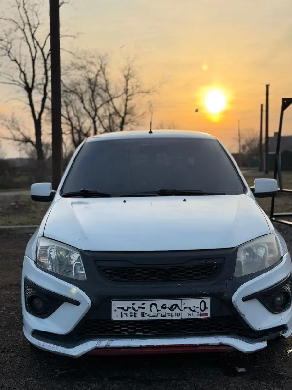 Лада гранта✅ на 8 клопе✅ выпуска 2014 год ✅ пробег 181тыс. ✅ мотор работает хорошо ✅ не дымит, ✅тянет бодро!✅ коробка механика, переключает мягко, без хрустов✅, не выбивает, ✅ не воет! ✅ ходовая не гремит, мягкая! ❗️✅ с элек. .. round-image:url('//telegram. org/img/emoji/40/e29c85.png')">✅ на ss20 стойках!✅ штампы новые, r15 на новой зимней резине! ✅ выхлоп тихий, но приятно звучит, с попкормом!✅ музыка играет норм, ✅стоит хороший андроид качественный ! с задней камерой вида ✅ приятный салон, чистый! 2 этажа led светит очень хорошо! 👌 дно пороги, целые, без гнили! стаканы лонжероны все отлично! 👍 по кузову в порядке, желательно поменять передний бампер, ну или просто покрасить, чуть покоцан! ❗️ по документам, все чисто, без запретов, без штрафов, птс стс дкп все на руках, переоформление без проблем! 180регион по всей информации по номеру:+79495068949 цена 430 - фотография - 1