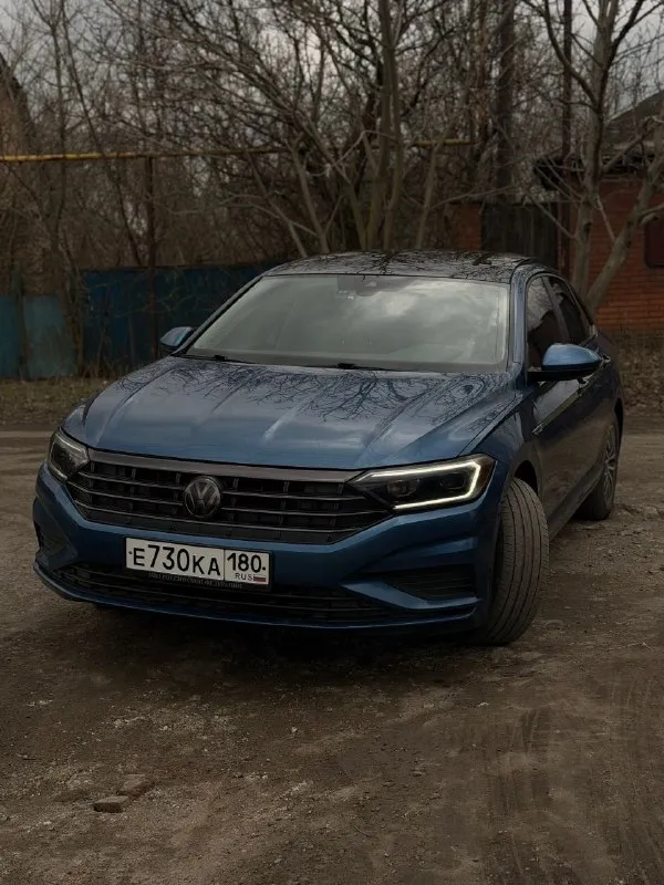 Продам jetta sel 2019 год цена : 1.820 ￼ + торг г. донецк +79494191770 салон в отличном состоянии, по технике без каких либо нареканий. хорошая комплектация! -led передние и задние фары -бесключевой доступ -датчик дождя и света -круиз контроль -2-х зонный климат контроль -подогрев сидений -датчики давления в шинах -контурная подсветка салона с возможностью выбора цвета 📞 звоните: +7(949)4191770 - фотография - 1