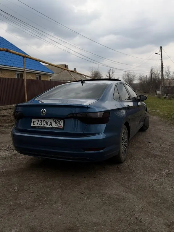 Продам jetta sel 2019 год цена : 1.820 ￼ + торг г. донецк +79494191770 салон в отличном состоянии, по технике без каких либо нареканий. хорошая комплектация! -led передние и задние фары -бесключевой доступ -датчик дождя и света -круиз контроль -2-х зонный климат контроль -подогрев сидений -датчики давления в шинах -контурная подсветка салона с возможностью выбора цвета 📞 звоните: +7(949)4191770 - фотография - 6