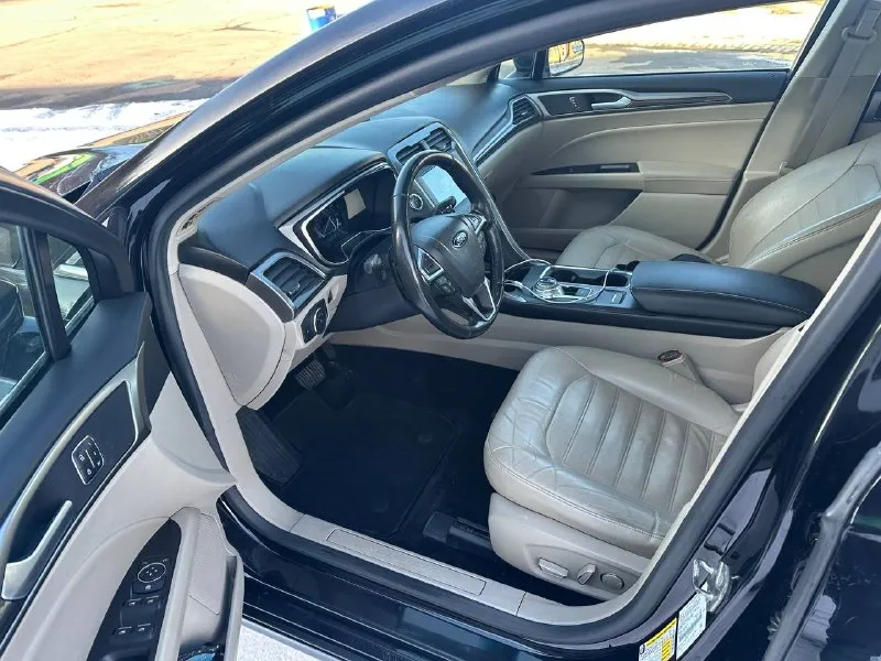Продам ford fusion (north america) 1.5 ecoboost (181 л. с.) год выпуска 2017 пробег 156000 тысяч км в идеальном состоянии без рыжиков вмятин царапин по двигателю вся идеальная не троит не дымит масло не кушает коробка работает идеально не пинается не греться всё скорости работают идеально подвеска вся обслужена ничего не стучит не гремит по комплектации имеется климат контроль бортовой компьютер круиз контроль подогревы сидений кожаный салон камера заднего вида датчик света датчик дождя и многое другое цена 1 150 000 остальные вопросы по телефону +79493943583 📞 звоните: +7(949)3943583 - фотография - 7