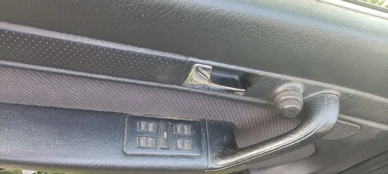 Продам audi 100с4 91г. двигатель 2.0 aad переделана на карбюратор солекс. фаркоп и вписаны. я хозяин цена 220000 торг. номер для связи +79493021242 макеевка 📲 tg:. ... ... ... .. 📞 звоните: +7(949)3021242 - фотография - 6
