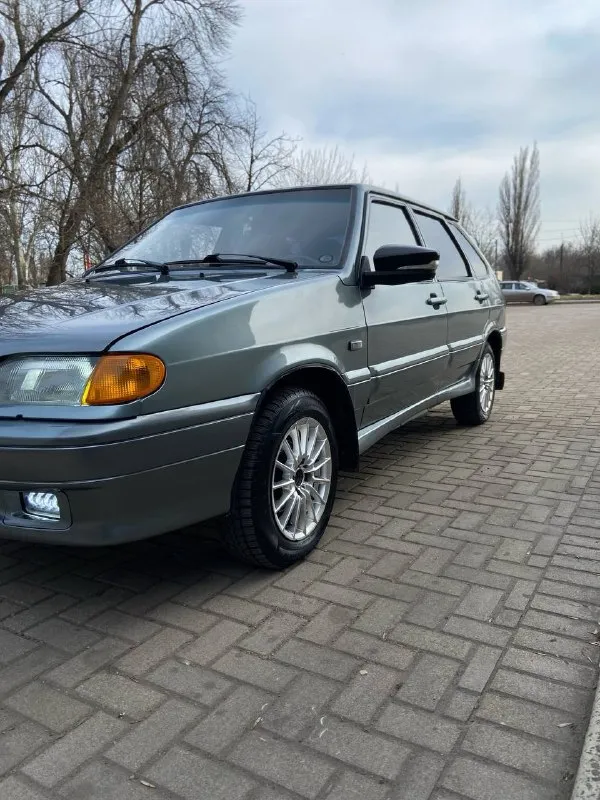Продается ваз 2114, 2006 года выпуска. автомобиль в отличном техническом и внешнем состоянии. не требует никаких вложений. кузов: целый, без видимых повреждений. двигатель и кпп: работают безупречно, в отличном состоянии. салон: ухоженный и чистый. музыка: установлена качественная аудиосистема. колеса: диски r14 с новой резиной. документы: полный порядок, готовы к переоформлению. цена: 285 000 рублей. телефон для связи: +79490189212 📲 tg: @ulya1124 📞 звоните: +7(949)0189212 - фотография - 6