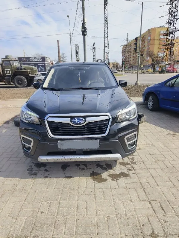 🔥 subaru forester 2021—уверенность на любой дороге! продаю отличный кроссовер subaru forester 2021 года с пробегом всего 57 000 км. ✅постоянный полный привод subaru— уверенность в любую погоду ✅высокий клиренс—идеально для города и путешествий ✅просторный и комфортный салон ✅отличная управляемость и динамика. 🔒оснащение и технологии: ✔система активного торможения ✔адаптивный круиз-контроль, система удержания в полосе движения ✔камера заднего вида ✔умные фары, понарамный автоматический люк ✔комплектация предмаксимальная ✔открытие багажника с ключа/с салона ✔имеется два ключа доступа к машине ✔машина 2 месяца назад была отпалирована и покрыта керамикой ✔к машине отдаётся много запчастей, чехлы на сиденья ✔установлены дополнительные габариты в задний бампер ✔датчики давления шин, мультируль, встроенна мультимедиа с bluetooth цена 3 000 📲 tg: @mariyagushina20 📞 звоните: +7(949)7377236 - фотография - 1