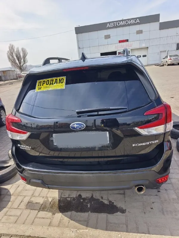 🔥 subaru forester 2021—уверенность на любой дороге! продаю отличный кроссовер subaru forester 2021 года с пробегом всего 57 000 км. ✅постоянный полный привод subaru— уверенность в любую погоду ✅высокий клиренс—идеально для города и путешествий ✅просторный и комфортный салон ✅отличная управляемость и динамика. 🔒оснащение и технологии: ✔система активного торможения ✔адаптивный круиз-контроль, система удержания в полосе движения ✔камера заднего вида ✔умные фары, понарамный автоматический люк ✔комплектация предмаксимальная ✔открытие багажника с ключа/с салона ✔имеется два ключа доступа к машине ✔машина 2 месяца назад была отпалирована и покрыта керамикой ✔к машине отдаётся много запчастей, чехлы на сиденья ✔установлены дополнительные габариты в задний бампер ✔датчики давления шин, мультируль, встроенна мультимедиа с bluetooth цена 3 000 📲 tg: @mariyagushina20 📞 звоните: +7(949)7377236 - фотография - 2