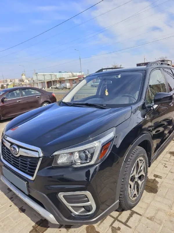 🔥 subaru forester 2021—уверенность на любой дороге! продаю отличный кроссовер subaru forester 2021 года с пробегом всего 57 000 км. ✅постоянный полный привод subaru— уверенность в любую погоду ✅высокий клиренс—идеально для города и путешествий ✅просторный и комфортный салон ✅отличная управляемость и динамика. 🔒оснащение и технологии: ✔система активного торможения ✔адаптивный круиз-контроль, система удержания в полосе движения ✔камера заднего вида ✔умные фары, понарамный автоматический люк ✔комплектация предмаксимальная ✔открытие багажника с ключа/с салона ✔имеется два ключа доступа к машине ✔машина 2 месяца назад была отпалирована и покрыта керамикой ✔к машине отдаётся много запчастей, чехлы на сиденья ✔установлены дополнительные габариты в задний бампер ✔датчики давления шин, мультируль, встроенна мультимедиа с bluetooth цена 3 000 📲 tg: @mariyagushina20 📞 звоните: +7(949)7377236 - фотография - 4