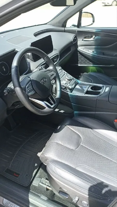 Hyundai santa fe 2021 года 2.5 турбо бензин 281 л. с 8 пробег 90 тыс. км. максимальная комплектация "каллиграфия " цена 3.790.000+торг +79493178673 камеры 360° проекция на лобовое стекло ассистенты движения авто дальний ближ адаптивный круиз подогрев руля подогрев всех сидений включая задние панорама потолок алькантара премиальная музыка гордон кордон автозапуск с брелка двигается в перед назад дистанционно с брелка ( для парковки) и. т.д состояние нового авто! 📞 звоните: +7(949)3178673 - фотография - 6
