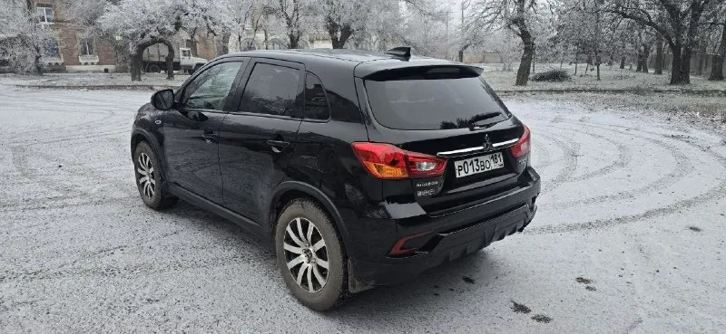 🚗 Mitsubishi outlander sport, 2019 г. !
Продаю надежный и ухоженный автомобиль в отличном техническом и внешнем состоянии.
🔹 Двигатель: 2.0 бензин
🔹 Привод: полный (awd) — уверенно едет в любую погоду
🔹 Пробег: всего 48 000 км (родной)
🔹 Год выпуска: 2019
✅ Автомобиль полностью обслужен, все то по регламенту
✅ Без вложений — сел и поехал
✅ Новая резина
✅ Чистый, аккуратный салон
✅ Я собственник, документы в порядке
📹 Видео автомобиля — по запросу
Осмотр. Петровское. Красный луч.
💰 Цена: 1 800 000 ₽
📞 Готов ответить на все вопросы, дополнительная информация по телефону
📲 Телефон / telegram:
+7 959 200 51 78
📲 Tg: @domovoi25
📞 Звоните: +7(959)2005178 - фотография - 6