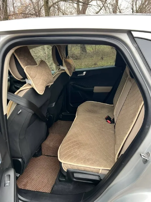 Срочно продам ford escape, цена снижена год выпуска: 11/2020 пробег: 16 000 км модификация: 1.5 (180 л. с.) тип двигателя: бензин коробка передач: 8-ступ. автомат привод: полный комплектация: se цвет: серый. один владелец. брал с пробегом 300км -датчик света слепых зон -удержание в полосе -круиз-контроль -климат-контроль -камера заднего вида -старт-стоп -apple carplay, android auto -подогрев сидений -электропривод сидений - комплект зимней резины в продаже ford escape в идеальном техническом и внешнем состоянии. состояние нового авто. авто в г. горловка, днр. цена: 2 350 000 рублей реальному покупателю торг контакты: феникс/телеграм: +7 949 589 12 99 телефон: +7 949 532 42 68 📞 🇷🇺 звоните: +79495891299 - фотография - 8