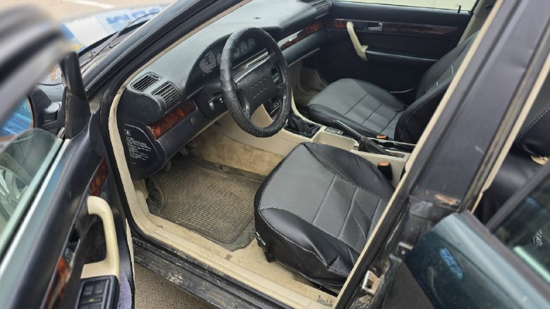Продам audi 100 c4 на легендарном quattro приводе. мотор 2.8, мощный v6 просто шепчет под капотом. стоит новая коробка передач, не хрустит, не выбивает. блокировка и полный привод, полностью в рабочем состоянии. хорошая комплектация с климатом. кондиционер работает. стоит новый радиатор кондиционера. система охлаждения полностью обслужена. тормозная система обслужена от и до. стоит дорогая линзованная оптика с красивыми диодными дхо. перетяннутые карты дверей. в комплекте зимняя резина на штампах. летняя на титанах. приборная панель стоит от s4 с компьютером. зеркальные номера в подарок. цена 590000 руб. торг +79494819931 📞 звоните: +7(949)4819931 - фотография - 9