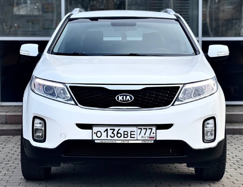 ✅продам kia sorento ✅год:2014 эксплуатация 2015 ✅мотор:2.4л ✅коробка:автомат ✅привод:полный ✅1.владелец🥇 ✅цена:1.670.000₽ 💵торг у авто! ✅номер: +79495011956 или +79491003435 тг и мах на обоих номерах ✅автомобиль в идеальном состоянии без вложений сел и поехал, 🛠️ техническая часть автомобиля в идеальном состоянии на тведрую 5+ коробка и мотор работают отлично мотор без постороних шумов и расхода масла, коробка переключает все передачи без задержки и пенков, кузов автомобиля в превосходнном состоянии соответствует фото😍остекления автомобиля все родное лобовое в том числе👍🏼комплектация полная:кожаный салон, мульти руль, без ключевой доступ, подогревы сидений передних и задних, камера заднего вида, парктроники, кнопка стар стоп, электронная панель щитка, электра зеркала, складывания зеркал, обогрев переднего и заднего стекла, адаптация фар, датчики света давления шин, и многое другое больше информации по телефону! - фотография - 3