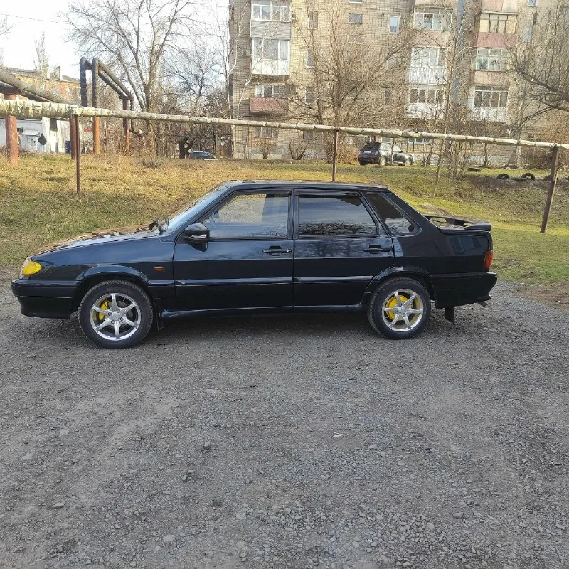 Продам ваз 2115 автомобиль технический и внешнюю в хорошем состоянии не гнилой без гнилья и ржавчины днище стаканы лонжероны все целые двигатель работает отлично тяга хорошая ходовая перебрано фильтра масла вовремя менялись чистый ухоженный салон остальные вопросы по телефону осмотр в донецк макеевка с документами полный порядок без штрафов и ограничений цена 295 торг. +79499843084. 8 988 995-58-14 также есть telegram 8 918 560-96-67 пишите отвечу также могу скинуть дополнительное фото видеообзор по машине 📞 звоните: +7(949)9843084 - фотография - 1