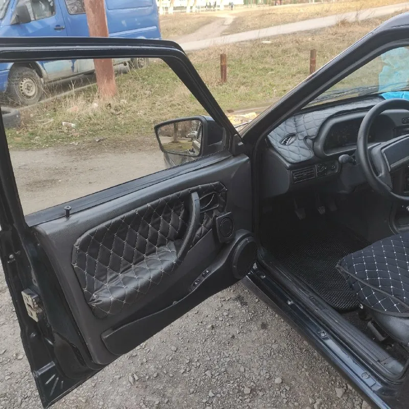 Продам ваз 2115 автомобиль технический и внешнюю в хорошем состоянии не гнилой без гнилья и ржавчины днище стаканы лонжероны все целые двигатель работает отлично тяга хорошая ходовая перебрано фильтра масла вовремя менялись чистый ухоженный салон остальные вопросы по телефону осмотр в донецк макеевка с документами полный порядок без штрафов и ограничений цена 295 торг. +79499843084. 8 988 995-58-14 также есть telegram 8 918 560-96-67 пишите отвечу также могу скинуть дополнительное фото видеообзор по машине 📞 звоните: +7(949)9843084 - фотография - 8