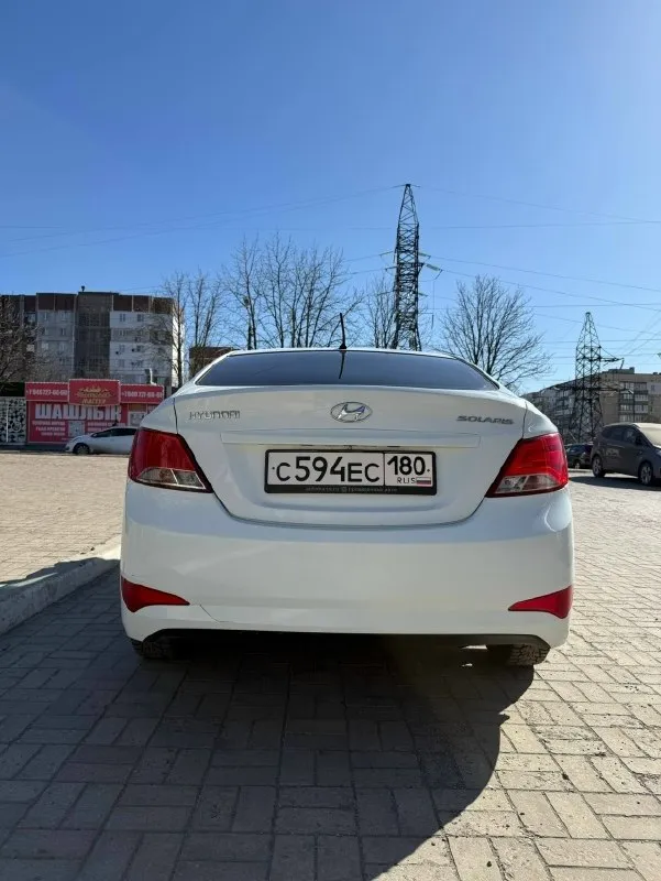 Автор: продам hyundai solaris 2015 года выпуска автомобиль в хорошем техническом состоянии коробка передач: автомат, переключает хорошо, без толчков. в такси не была ❗️❗️❗️ двигатель: 1.6 пробег: 206 тыс ( оригинал, подтверженный автотекой, и состоянием машины) 2 комплекта резины я собственница, перекупам не беспокоить ! обмен не интересует цена:995 000 ( торг) дополнительные вопросы по телефону: +79493833718- валерия. . !!!наш телеграм канал [ бесплатное размещение за репост!!! правила сообщества [ мы в мах [ [ 📞 звоните: +7(949)3833718 - фотография - 4