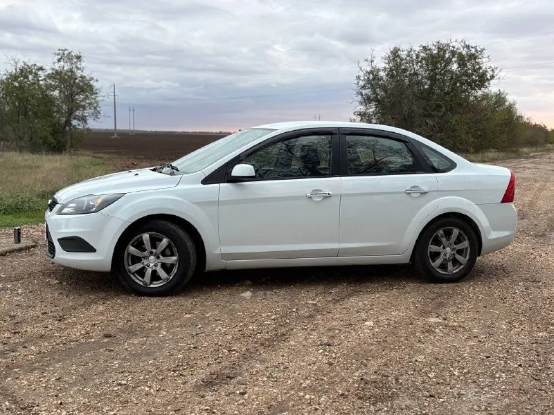 Продам ford фокус 2 после дтп. 2.0 механика (коробка, двигатель целые) пострадала только передняя часть. я хозяин. срочно. сергей +79497049541 📞 звоните: +7(949)7049541 - фотография - 5