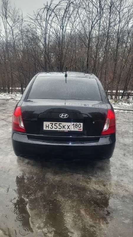 Автомобиль hyundai accent 1.6 мт, 2008, 132 500 км. г. донецк - тип двигателя : бензин; -привод передний; -мощность л. с.: 112; -комплектация: передние, задние дисковые тормоза, подогрев зеркал, передних сидений, 4 стеклоподъёмников, сигнализация шериф с 4-мя с двухсторонней связью с доводчиками стекол, 2 ключа, мультимедия, 4 колонки. -состояние: не битый -птс : оригинал, владельцев 1. -усилитель руля: электрический; -управление климатом: климат-контроль однозонный; -салон: ткань, кожаный руль; -подушки безопасности: фронтальные; -электростеклоподъемники:передние и задние; - фары:ксеноновые, противотуманные; -шины и диски: r14 185 65 зима, лето в комплекте. автомобиль вовремя обслуживался, замена масла каждые 5-6 тыс. км. , была замена рулевой рейки и ходовой части. автомобиль в хорошем состоянии, сел и поехал. подробное описание в лс или при встрече. уместен торг реальному покупателю, возможен обмен с доплатой. цена:590000 руб. информация по номеру +79494049571 - фотография - 5
