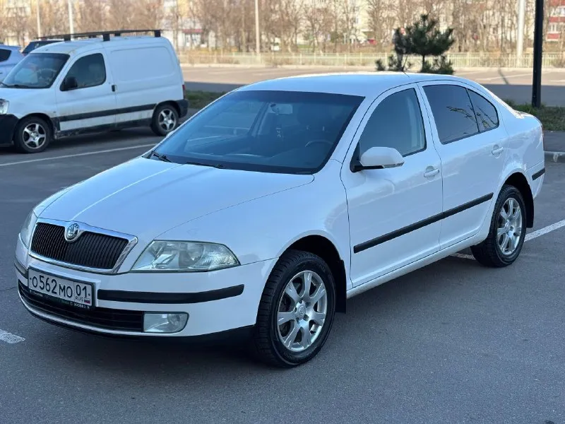 Skoda octavia a5 2005 автомобиль в отличном состоянии. надежный 2-х литровый атмосферный мотор в паре с 6-ступенчатой механикой! масло не расходует, коробка не хрустит и не выбивает. вместительный багажник (лифтбек) технически автомобиль исправен. (есть заказ наряд последних работ) кузов в родном окрасе! салон отлично сохранился! не порванный, не затертый. кожа в хорошем состоянии. электрика в штатном режиме, всё работает климат-контроль работает отлично. без дтп. юридический чист, готов к оформлению цена 690.000₽ торг +79496433509 г. мариуполь 📞 звоните: +7(949)6433509 - фотография - 3
