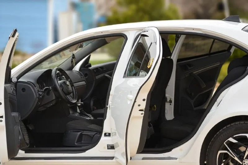 Продам авто в отличном состоянии!официальная! обслужена по регламенту. в дтп участие не принимала не билась и не красилась. 2011 год 1.6 коробка автомат ( aisin ) пробег родной 177.000 тыс. цена 940.000 тыс реальному покупателю, торг. возможен обмен на авто дешевле. возможен вариант продажи в кредит ▶️смотреть больше фото◀️ тел +79495022883 📞 звоните: +7(949)5022883 - фотография - 6