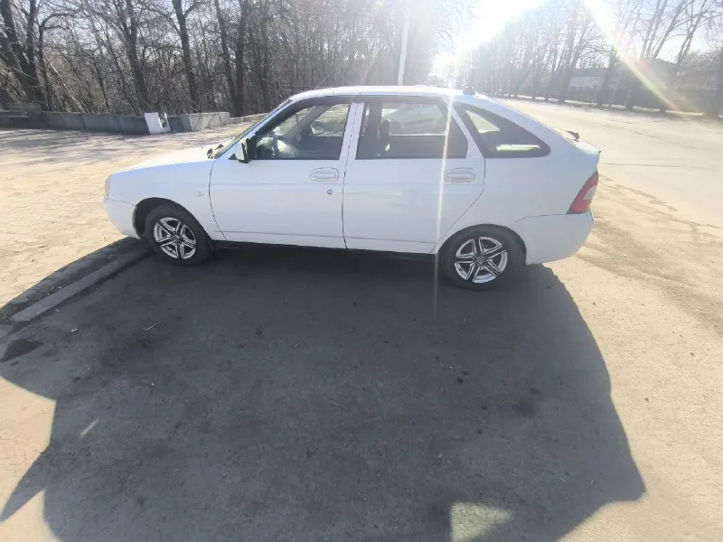 Продам или обменяю ваз приора 2012года. кузов не гнилой ровный. 126 тянет отлично. ходовка в круг ss20. кпп идеально. комплектация. 2 эсп 1 подушка безопасности электроусилитель руля электронная педаль кондиционер рабочий заправлен электро боковые зеркала доводчик стеклоподъёмника задние противотуманки обращаться в лс или по номеру телефона +79591872619 +79595133496 📞 звоните: +7(959)1872619 - фотография - 3