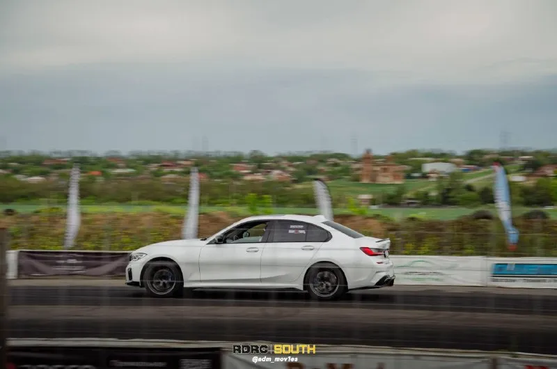 Продам bmw m340 xdrive 2021г. в 10 мес летняя резина r19 continental sport contact 7 зимняя r18 kumho всесезонка r18 передняя часть вся и зоны риска в броне плёнке русификация подушки безопасности на месте проэкция музыка harman/kardon с прошивкой bowers & wilkins лазерная оптика с автодальним подогрев руля подогрев сидений память сидений автозапуск слепые зоны полная трасса выхлоп atm с заслонками родную трассу отдам вместе с авто впуск bms, заводской также отдаю с авто stage 2 custom, ~ 500л. с, xhp st3 0-100 3.15, 100-200 7.8, квотр низкие 11 г. донецк +79494862812 цена 5,650🍋 торг 📞 звоните: +7(949)4862812 - фотография - 5