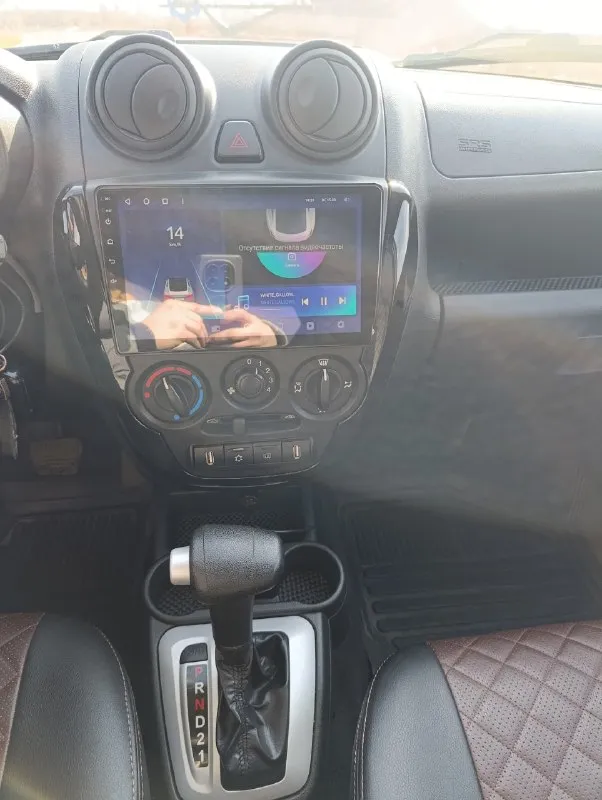 Продам личный автомобиль ваз granta. автомобиль в одних руках с автосалона, подтверждающие документы имеются. - 126-й (1.6/16 клапанный) - (ниссановская jatco, чистая японская коробка, не путайте с китайскими современными коробками на автовазе) - год выпуска: 2013. - пробег: 90 тысяч км. - редкий цвет кориандр, весь металл в родном заводском окрасе. - автомобиль оборудован кондиционером, системой abs, подушками безопасности водителя и пассажира, дополнительно установлена мультимедиа teyes, бортовой компьютер "штат х1", сигнализация starline с автозапуском. - обслужена, произведена замена масла в коробке, на пробеге 80 тысяч заменён ремень грм, помпа, ролики (установлен оригинал gates). - пробег оригинальный, гаражное хранение, любые проверки приветствуются. состояние автомобиля видно на фото, нет отличий от действительности. готов ответить на все интересующие вопросы. осмотр автомобиля возможен в городах кировск и алчевск. - мобильный телефон для с 📞 звоните: +7(959)1884433 - фотография - 10