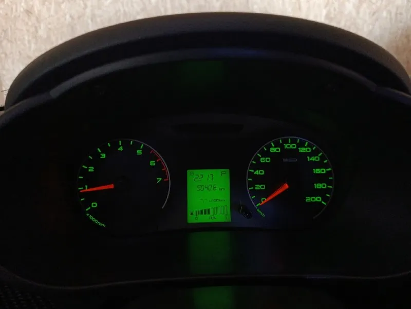 Продам личный автомобиль ваз granta. автомобиль в одних руках с автосалона, подтверждающие документы имеются. - 126-й (1.6/16 клапанный) - (ниссановская jatco, чистая японская коробка, не путайте с китайскими современными коробками на автовазе) - год выпуска: 2013. - пробег: 90 тысяч км. - редкий цвет кориандр, весь металл в родном заводском окрасе. - автомобиль оборудован кондиционером, системой abs, подушками безопасности водителя и пассажира, дополнительно установлена мультимедиа teyes, бортовой компьютер "штат х1", сигнализация starline с автозапуском. - обслужена, произведена замена масла в коробке, на пробеге 80 тысяч заменён ремень грм, помпа, ролики (установлен оригинал gates). - пробег оригинальный, гаражное хранение, любые проверки приветствуются. состояние автомобиля видно на фото, нет отличий от действительности. готов ответить на все интересующие вопросы. осмотр автомобиля возможен в городах кировск и алчевск. - мобильный телефон для с 📞 звоните: +7(959)1884433 - фотография - 9