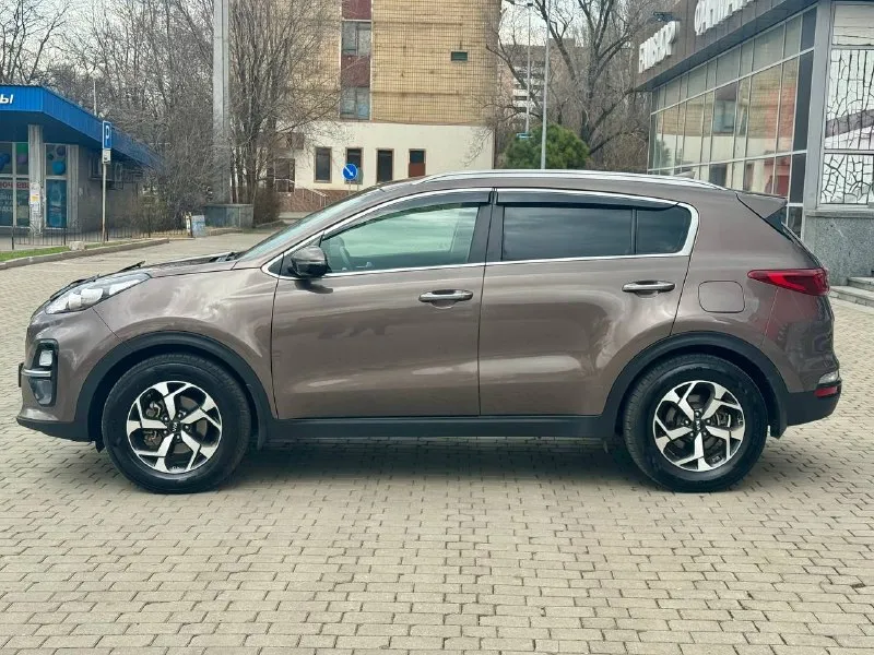 Kia sportage restailing
Официал
2019 Год
Двигатель 2.0 бензин
Коробка автомат
Автомобиль в отличном состоянии,
Кузов без дтп весь в заводском окрасе
1000% Готов на любые проверки с вашей стороны,
По технической части весь обслужен
Вложения не требует !
В автомобиле есть все для комфорта
Климат-контроль
Круиз-контроль
Датчики света, и дождя,
Подогревы передних и задних сидений,
Подогрев руля,
Подогревы зеркал и стекл,
Парктроники,
Камера заднего вида,
И многое другое,
С документами полный порядок,
Продажа с полным переоформлением в мрэо
Г. Донецк
Цена 1.935 тыс. ₽
Звоните остальное по
+79495210885
📲 Tg: r. B
📞 Звоните: +7(949)5210885 - фотография - 2