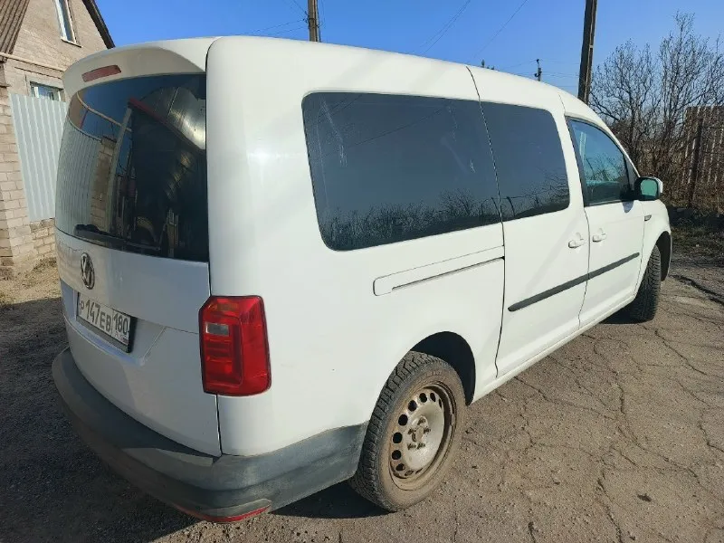 Автор: продаётся volkswagen кадди лонг!!! 2016 года выпуска 2 литра дизель, механика. пробег 258 т. км. пригнали с германии в 2021 году. 1 владелец по птс. два комплекта резины на дисках. цена 1 🍋 790т. р. естественно торг до победы у капота!!! +79493502632 енакиево. . !!!наш телеграм канал [ бесплатное размещение за репост!!! правила сообщества [ мы в мах [ [ 📞 звоните: +7(949)3502632 - фотография - 5