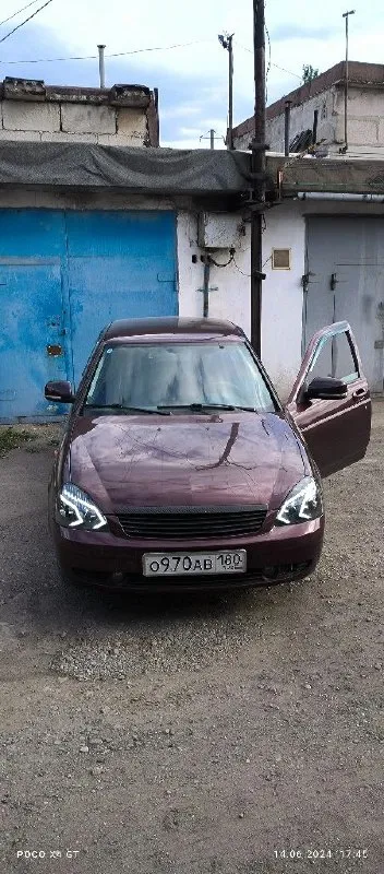 Продам ваз приора! 2011года! в хорошем состоянии! как по кузову так и по технической части! в машину вложено много денег и души! делалась всё для себя! двигатель 1.6 работает отлично!едет очень бодро! коробка не хрустит не выбивает! ходовая на отлично ! не стучит не гремит! едет мягко! по кузову как на фото! дно пороги целые! стаканы лонжероны всё целое! комплектация с кондиционером и обогревом сидений. музыка хорошая! стоит саб! газовое оборудование вписоное!г. макеевка! цена: 420.000 т. р торг! номер: +79494216314 все интересующиеся вопросы по телефону! 📞 звоните: +7(949)4216314 - фотография - 8