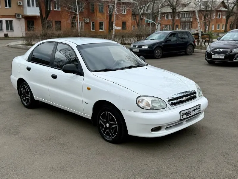 Продаю chevrolet lanos sx 2009 г. В.
Автомобиль в отличном состояние
1.5 E-tec, работает без нареканий, масло не расходует, коробка механическая без вылетов и хрустов, по ходовой части все отлично недавно было то
Кузов автомобиля в идеальном состояние, без ржавчины и коррозии. Днище, низа дверей, пороги, стаканы в заводском исполнение.
Кондиционер рабочий, гидроусилитель,2 стеклоподъемника, музыка с bluetooth и aux
Более подробно расскажу по телефону
Юридически чистый автомобиль, любой вид переоформления
Донецк
375.000 Рублей. Торг уместен
+79495097888
📲 Tg: …
📞 Звоните: +7(949)5097888 - фотография - 2