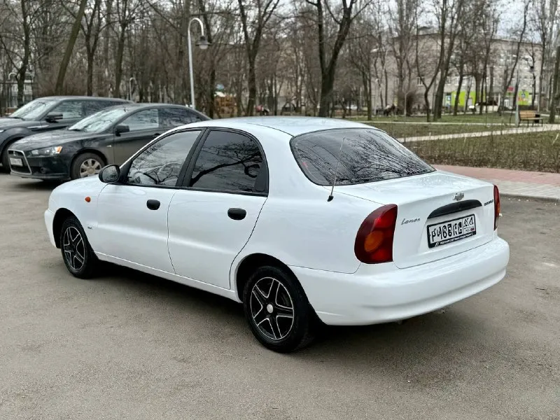 Продаю chevrolet lanos sx 2009 г. В.
Автомобиль в отличном состояние
1.5 E-tec, работает без нареканий, масло не расходует, коробка механическая без вылетов и хрустов, по ходовой части все отлично недавно было то
Кузов автомобиля в идеальном состояние, без ржавчины и коррозии. Днище, низа дверей, пороги, стаканы в заводском исполнение.
Кондиционер рабочий, гидроусилитель,2 стеклоподъемника, музыка с bluetooth и aux
Более подробно расскажу по телефону
Юридически чистый автомобиль, любой вид переоформления
Донецк
375.000 Рублей. Торг уместен
+79495097888
📲 Tg: …
📞 Звоните: +7(949)5097888 - фотография - 3