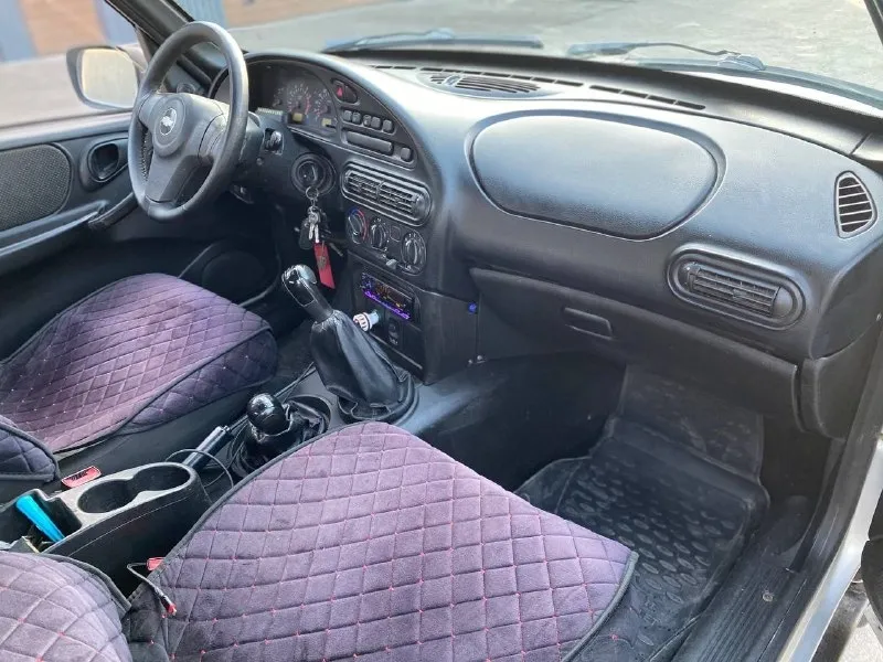 Шевроле нива, chevrolet niva 2010 год, родной окрас, стекла родные, хорошая резина на литых дисках. машина на ходу во владении около года. из недавнего поменял радиатор печки, патрубки, охлаждайку, бронепровода, свечи, ремень, обслужил генератор и тд. подробнее расскажу по телефону, временами вылетает 3я скорость, а так все включается мягко без хруста и тому подобное. продаю по ненадобности, возможен обмен на что-то другое. по документами все имеется птс, стс, дкп. цена 430 на обмен по рыночной цене! номер тел +79493486534 - фотография - 8