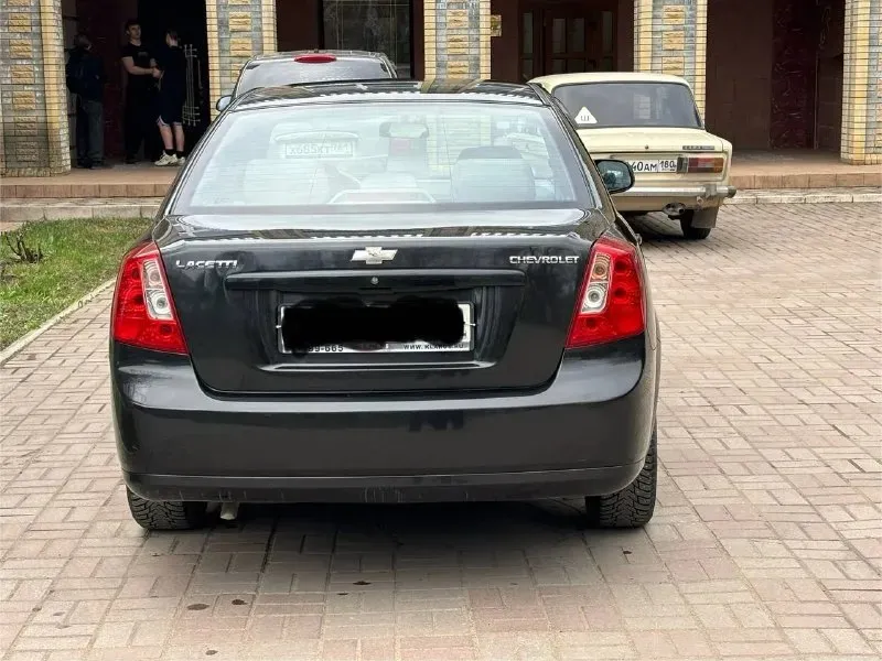 Здравствуйте 🤝 срочно 🚨 продам chevrolet latte год выпуска 2012 комплектация: кондиционер подогрев сидений датчики дождя датчики света регулировка зеркал качественная заводская аудио система учет 🇷🇺 документы в полном порядке 1 хозяин с автосалона описание: автомобиль в прекрасном состояние вложений не каких не требует сел и в любой рейс уехал, кузов не бит не крашен ✅ без рыжиков. даже нет намека ! гнили нет ! дно пороги не варенные всё целое гнили по машине абсолютно нет двигатель 1.6 работает отлично не дымит не троит масло не ест коробка передач не хрустит не выбивает ходовая часть на 5+ едит не слышно ! салон опрятный не прокуренный эксплуатация бережная все остальные вопросы по телефону 📲 цена автомобиля 555000 тысяч рублей реальному покупателю торг у капота ! номер для связи +7949-481-83-98 телеграмм +7949-442-59-17 звонить в любое время ! 📲 tg: светлана кожух 📞 звоните: +7(949)4818398 📞 звоните: +7(949)4818398 - фотография - 4